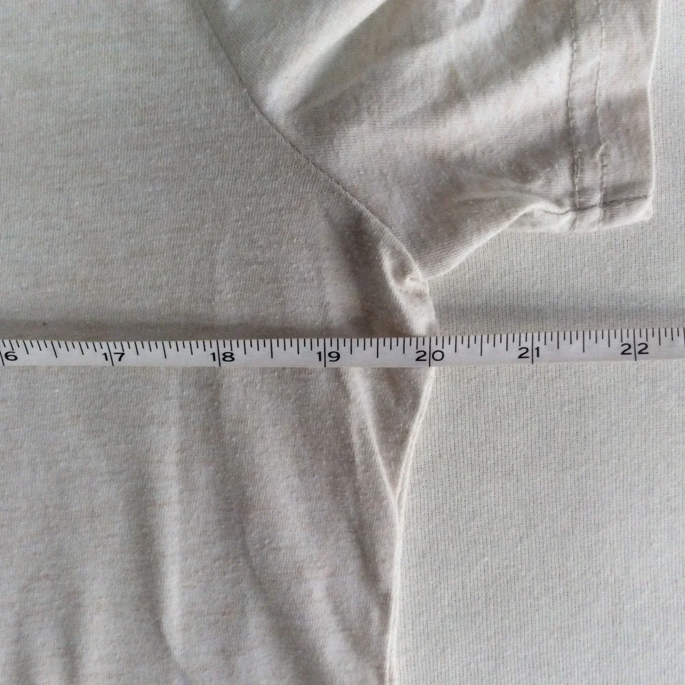 Banana Republic Mens Eco T-Shirt Rhino Graphic Savanna Cream Large Tall L TALL